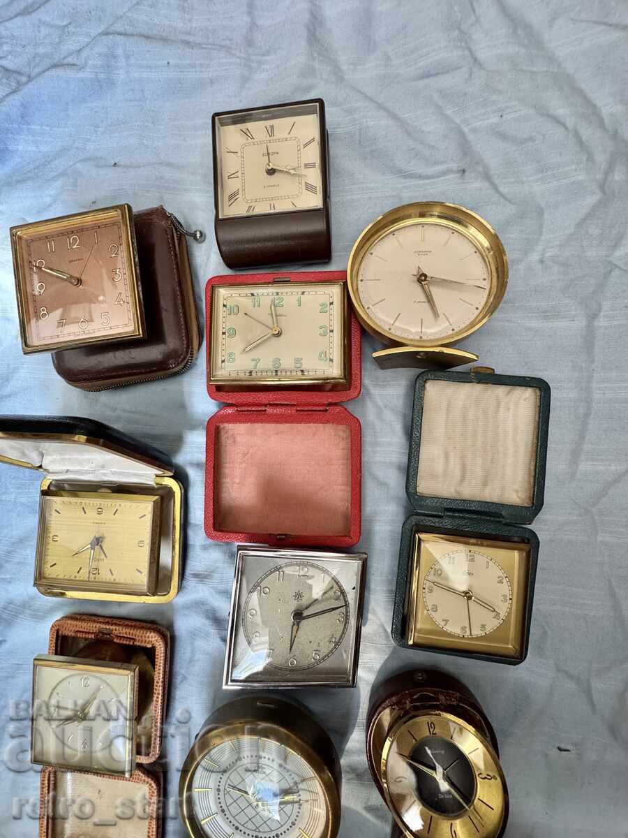 Licitație Ceasuri deșteptătoare vintage 11 bucăți