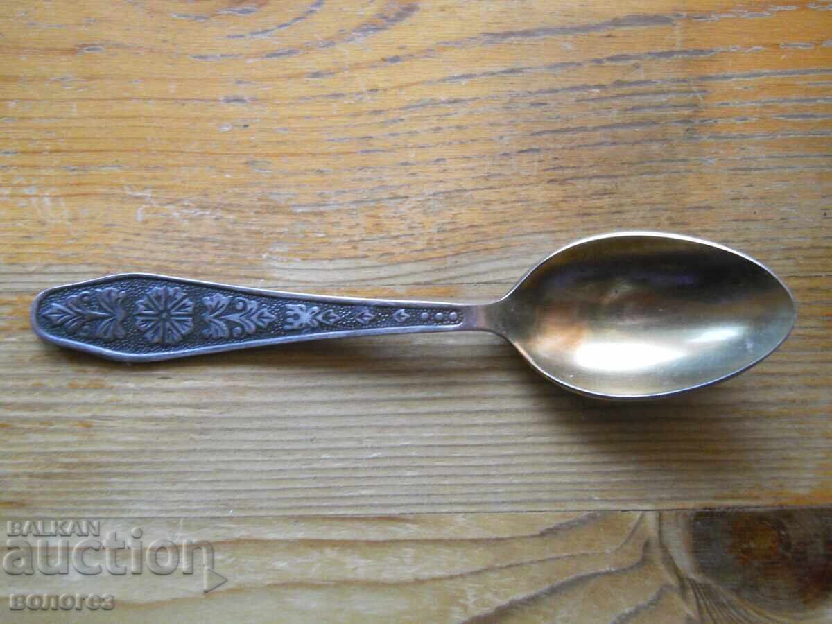 Auction Antique gilded teaspoons - USSR Auction Antique gilded teaspoons - USSR