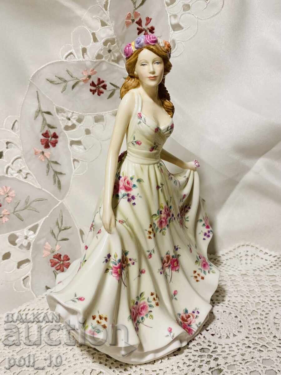 figurina de portelan cu preț € 60.00 | 117.35 BGN figurina de portelan cu preț € 60.00 | 117.35 BGN