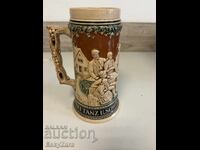 Cană mare tradițională germană din ceramică