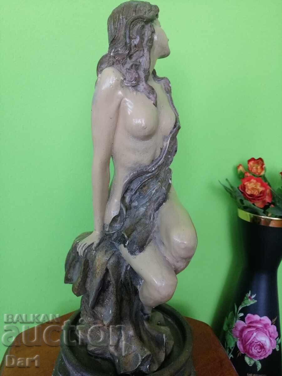 Παράδοση Παλιά βουλγάρικη στατουέτα