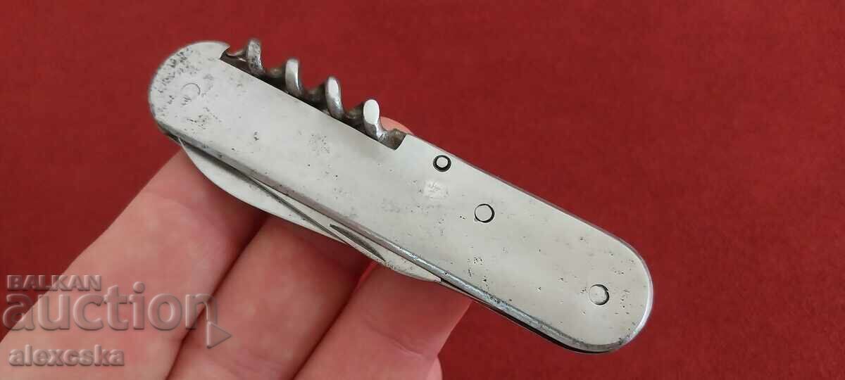 Cuțit vechi - Franța cu preț € 14.00 | 27.38 BGN Cuțit vechi - Franța cu preț € 14.00 | 27.38 BGN