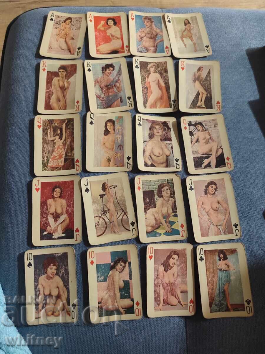 Pachet de cărți erotic cu preț € 9.99 | 19.54 BGN Pachet de cărți erotic cu preț € 9.99 | 19.54 BGN