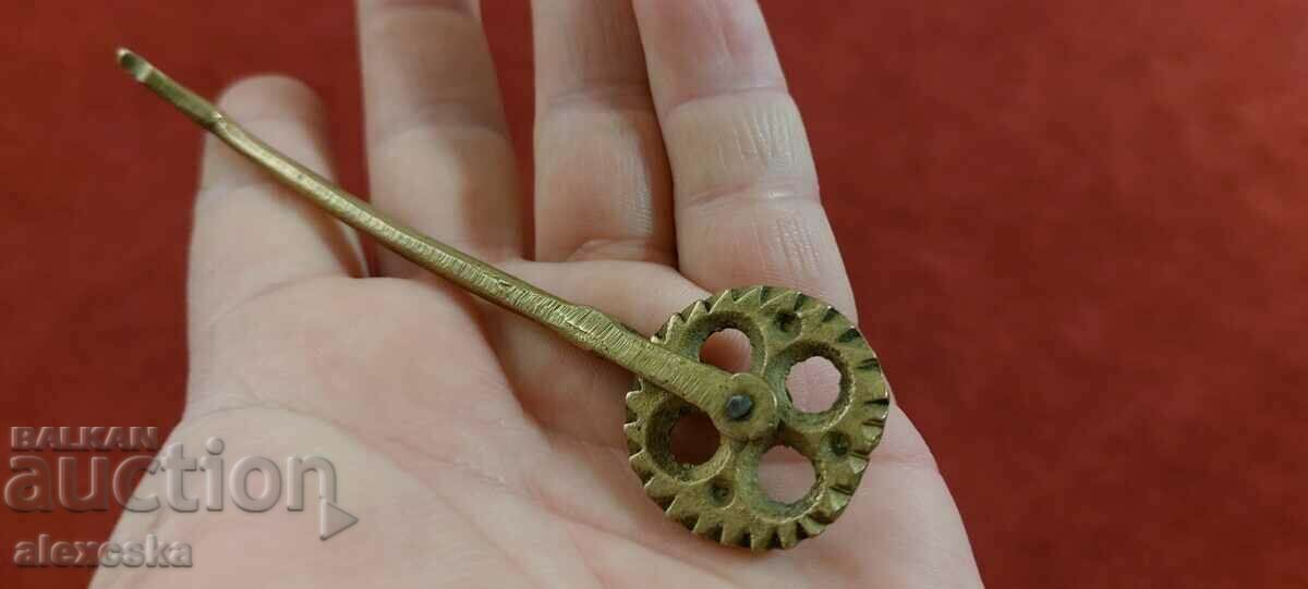 An old pizza knife An old pizza knife