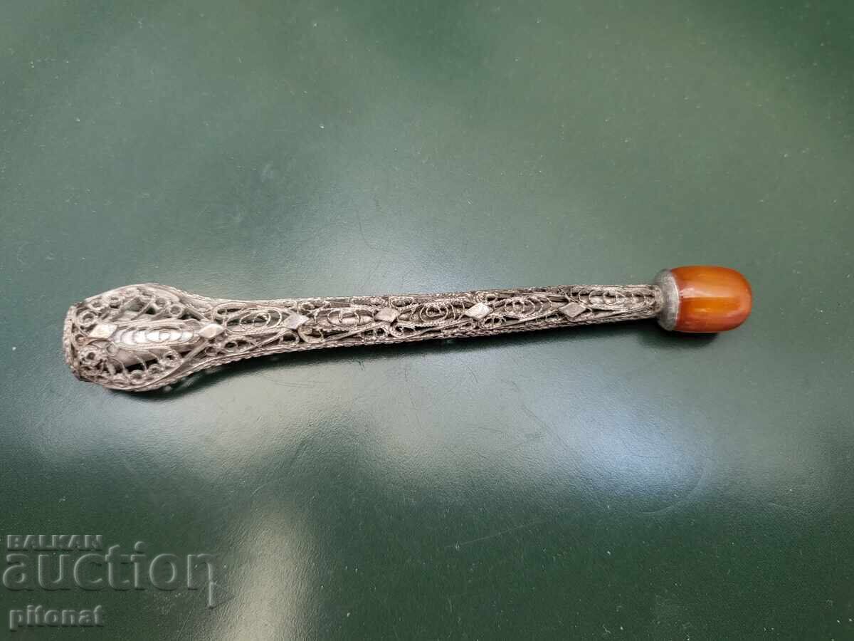 Антикварно сребърно цигаре с кехлибар Антикварно сребърно цигаре с кехлибар