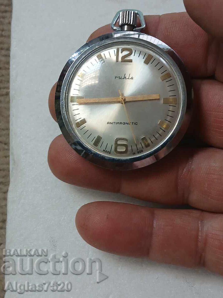 Ceas mecanic "Ruhla antimagnetik" - 5