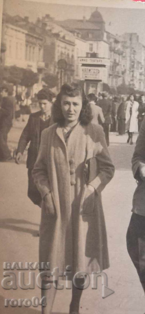 Παράδοση ΑΠΟ ΕΝΑ ΕΥΡΩ
