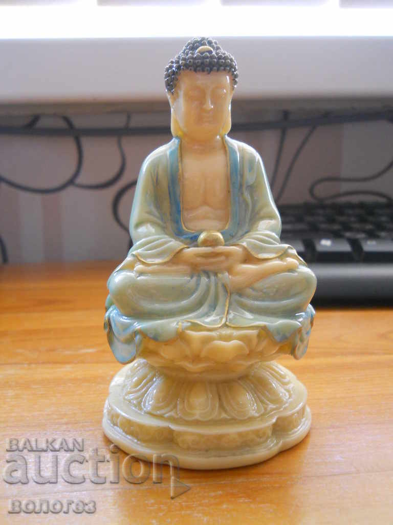 Alabaster Statuette of a Meditating Buddha (China)