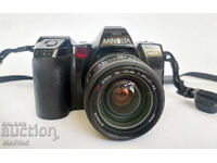 MINOLTA DYNAX 7000 i
