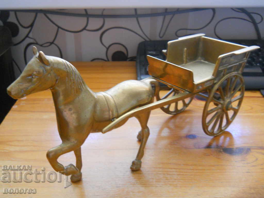 Auction  Antique Bronze Figurine - Horse with Carriage