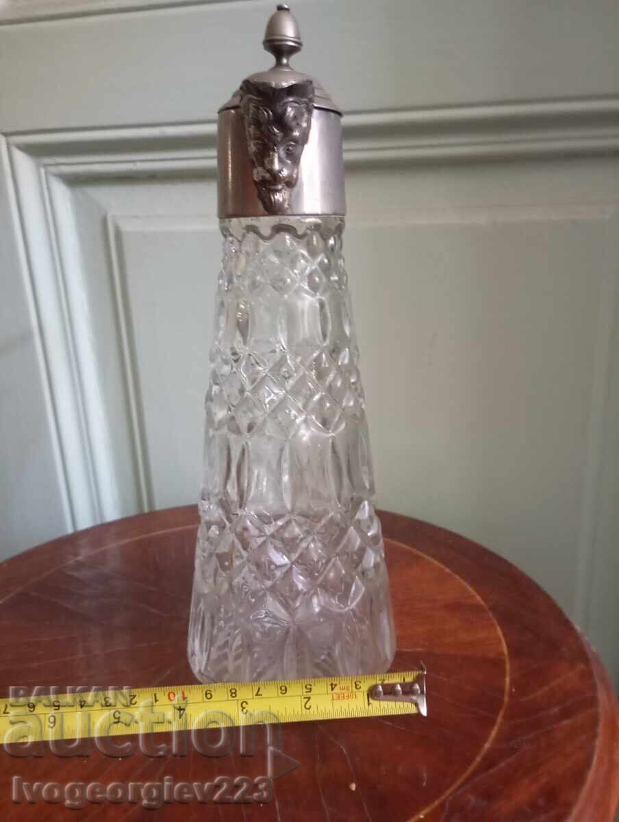 Decantor vintage pentru lichior cu preț € 46.00 | 89.97 BGN