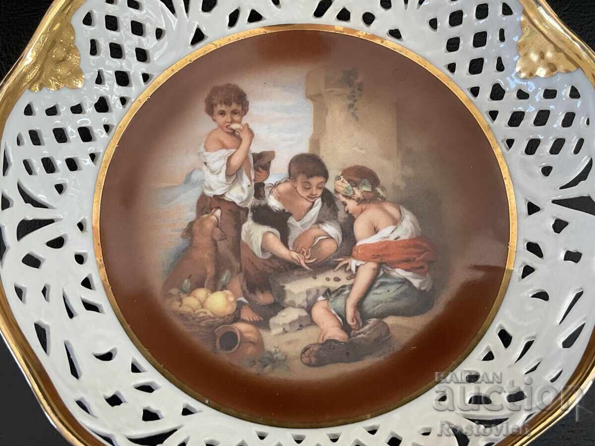 Διακοσμητικό πιάτο “Schumann Arzberg”, Γερμανία, 1930-1945 με τιμή € 45.00 | 88.01 BGN