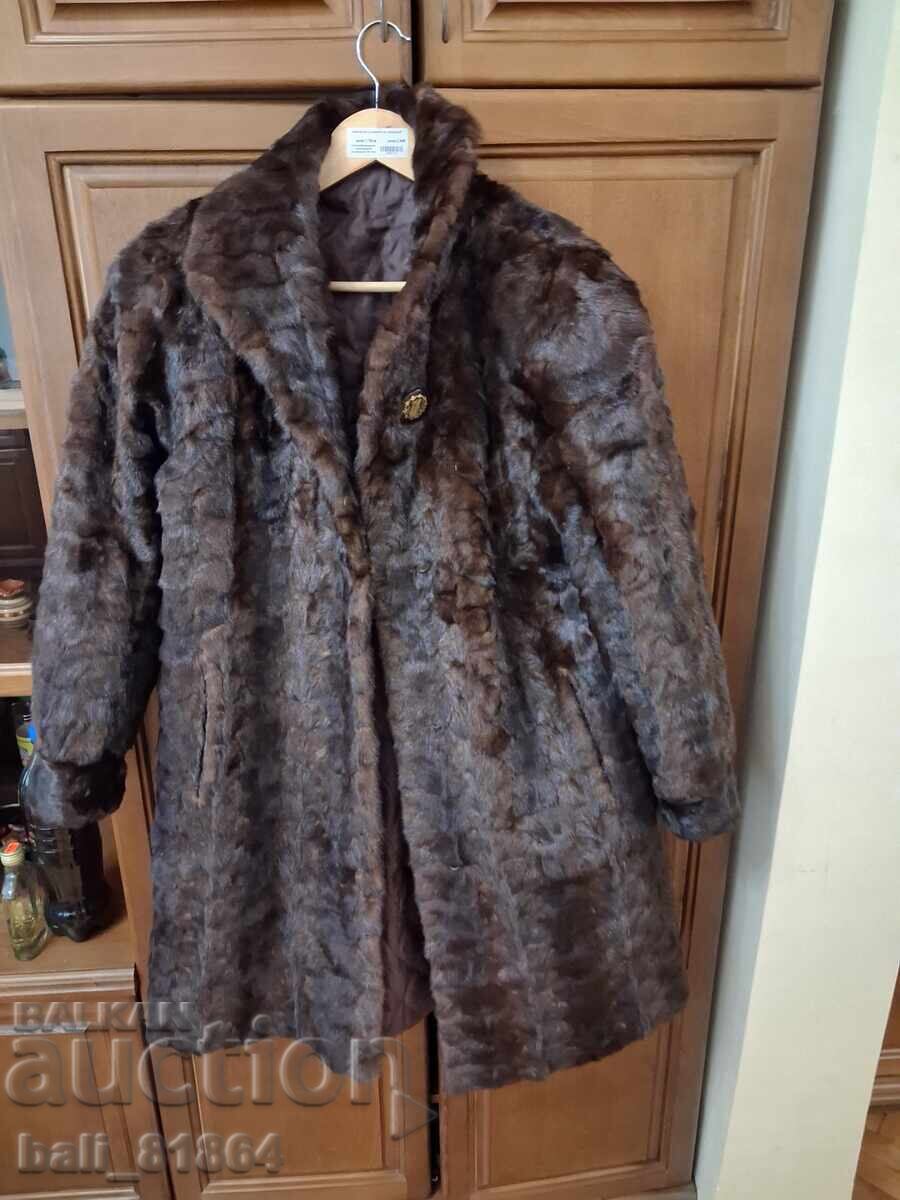 Livrarea Palton din blană naturală de nurcă Livrarea Palton din blană naturală de nurcă