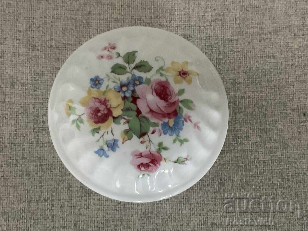 Κοσμηματοθήκη «Staffordshire» από τη σειρά «francis», Αγγλία με τιμή € 29.00 | 56.72 BGN Κοσμηματοθήκη «Staffordshire» από τη σειρά «francis», Αγγλία με τιμή € 29.00 | 56.72 BGN