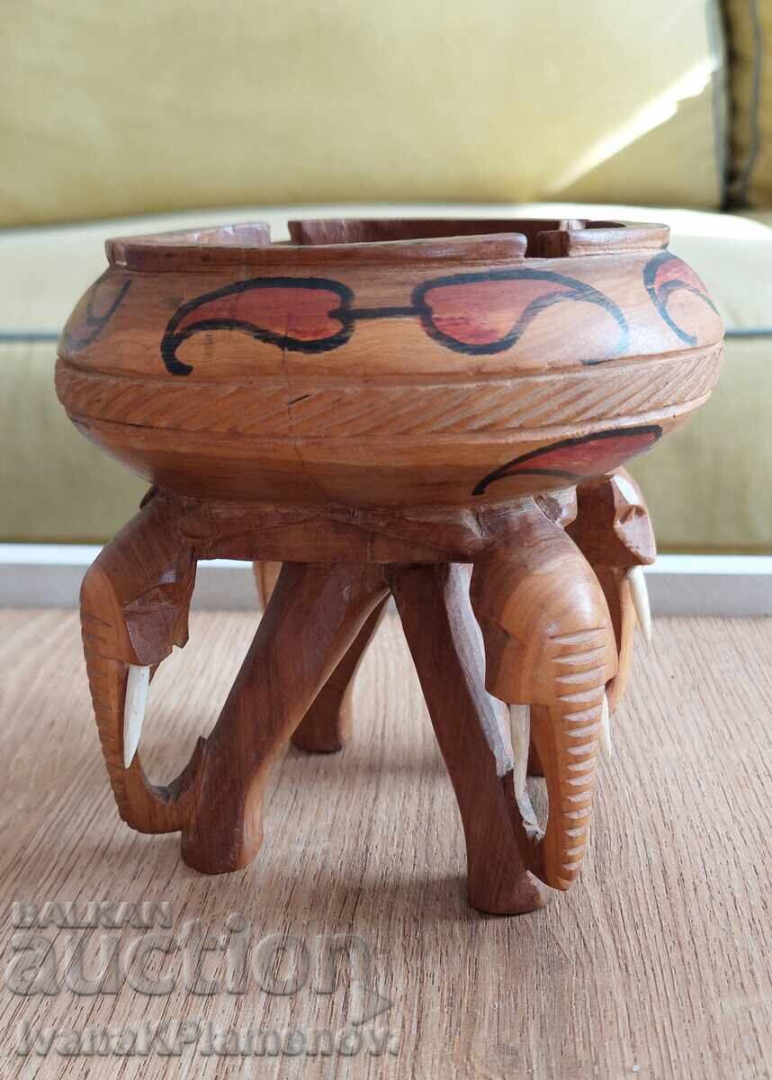 Sculptură în lemn Africa pentru cunoscători Sculptură în lemn Africa pentru cunoscători
