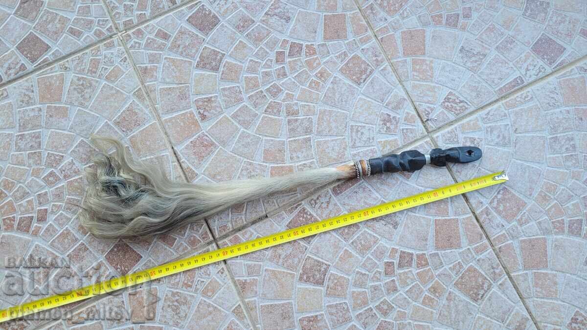 Auction  African fly whisk