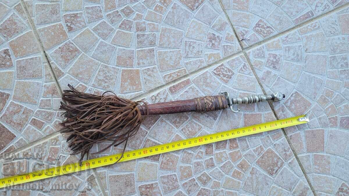 Cuțit, pumnal, hanger, stilet