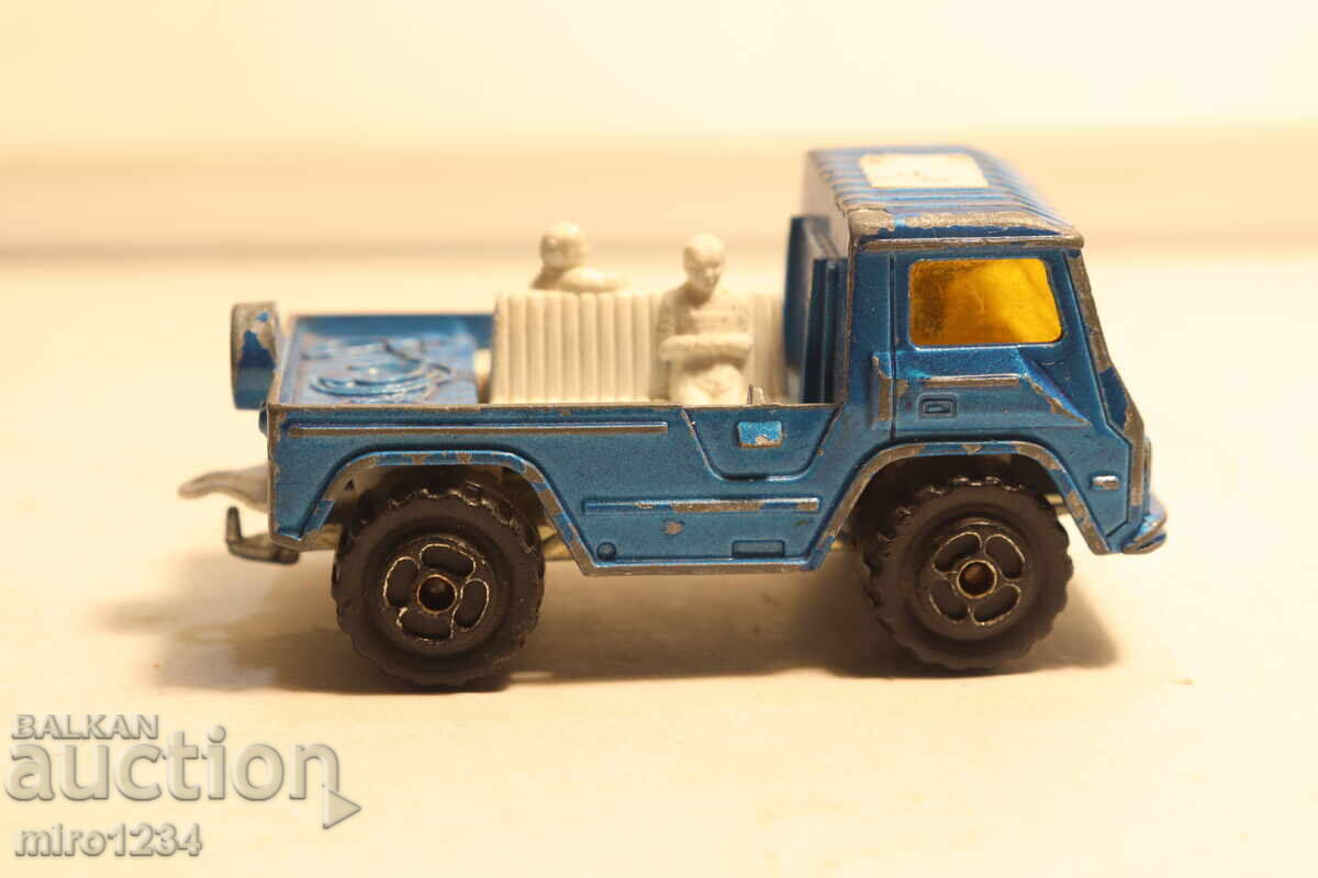 Livrarea MAJORETTE CAMION MAȘINUȚĂ MODEL Livrarea MAJORETTE CAMION MAȘINUȚĂ MODEL