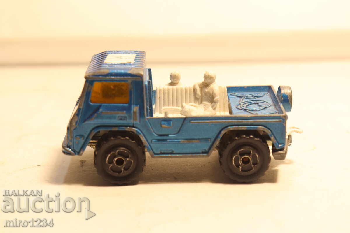 MAJORETTE CAMION MAȘINUȚĂ MODEL MAJORETTE CAMION MAȘINUȚĂ MODEL