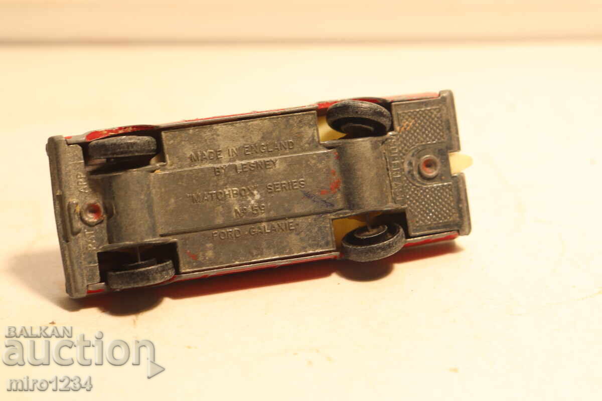 MODEL MAȘINUȚĂ MATCHBOX FORD 1/64 - 7 MODEL MAȘINUȚĂ MATCHBOX FORD 1/64 - 7