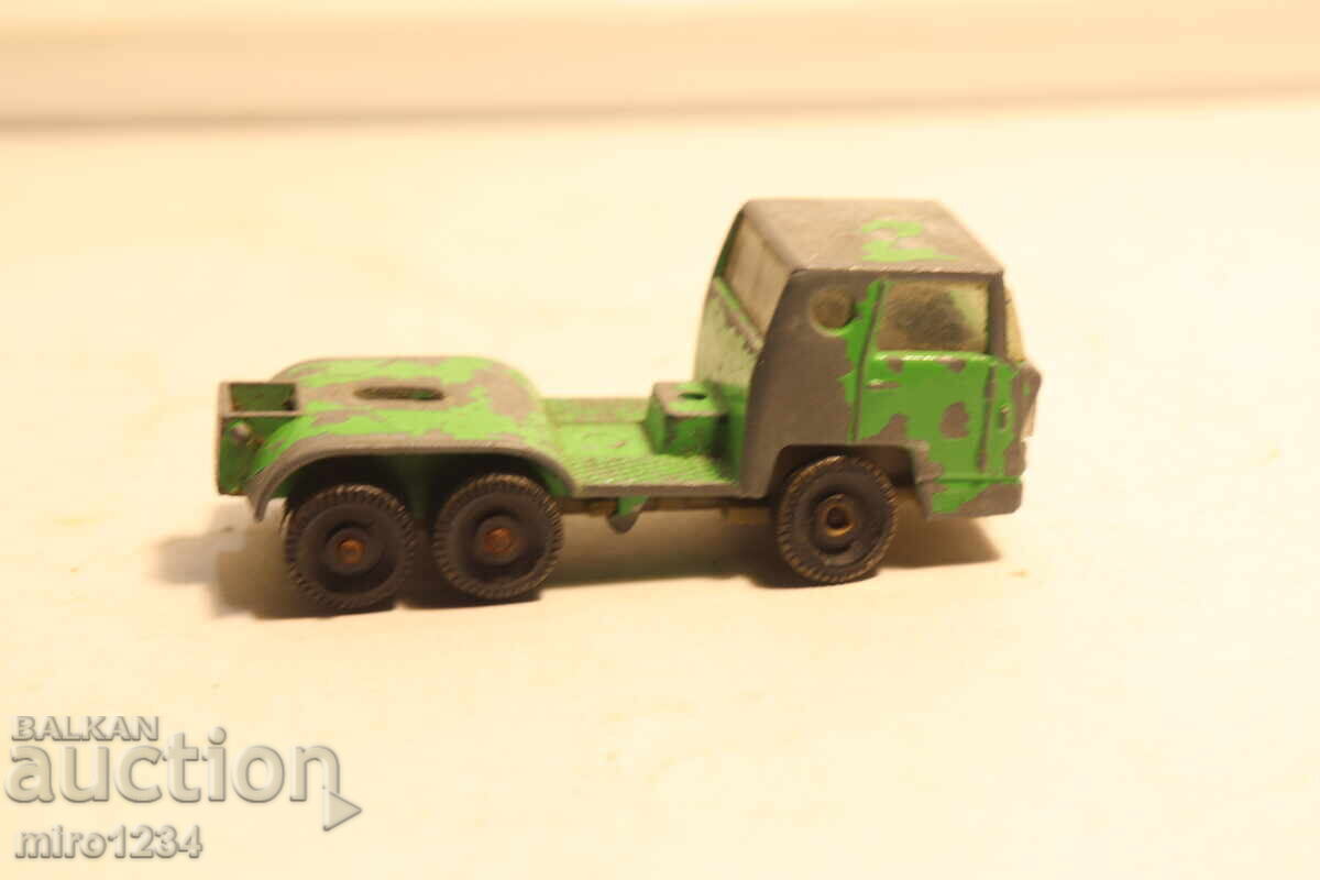 Livrarea MAJORETTE CAMION MAȘINUȚĂ MODEL Livrarea MAJORETTE CAMION MAȘINUȚĂ MODEL