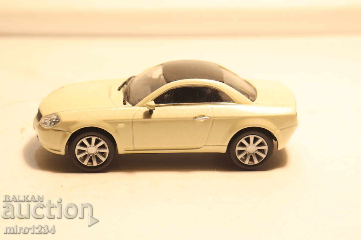 1/43 NOREV LANCIA MAȘINUȚĂ JUCĂRIE MODEL 1/43 NOREV LANCIA MAȘINUȚĂ JUCĂRIE MODEL