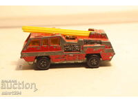 1/64  MATCHBOX  ПОЖАРНА КАМИОН   КОЛИЧКА    МОДЕЛ