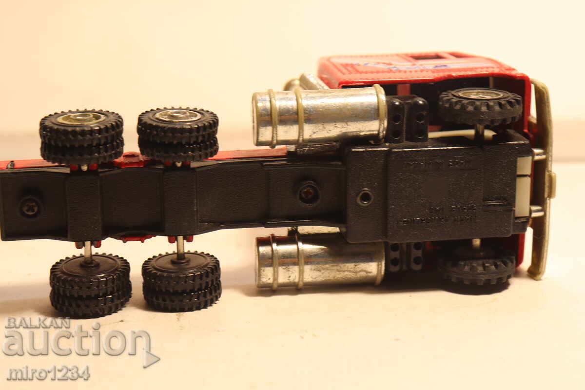 1/43 JUCĂRIE VECHE CAMION MAȘINUȚĂ MODEL - 6 1/43 JUCĂRIE VECHE CAMION MAȘINUȚĂ MODEL - 6