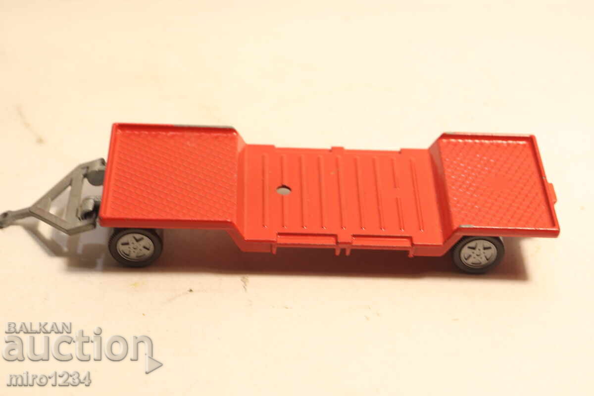 1/50 ??? SIKU REMORCĂ CAMION MAȘINUȚĂ MODEL cu preț € 0.01 | 0.02 BGN 1/50 ??? SIKU REMORCĂ CAMION MAȘINUȚĂ MODEL cu preț € 0.01 | 0.02 BGN