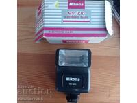 Светкавица Mikona MV-220 – Чисто нова (с кутия)