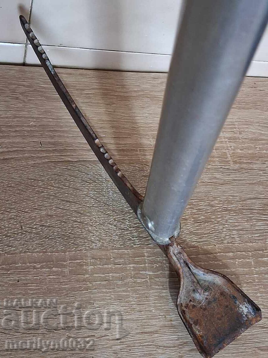 Български геоложки пикел "Червена Звезда" В.Търново 80те год - 5