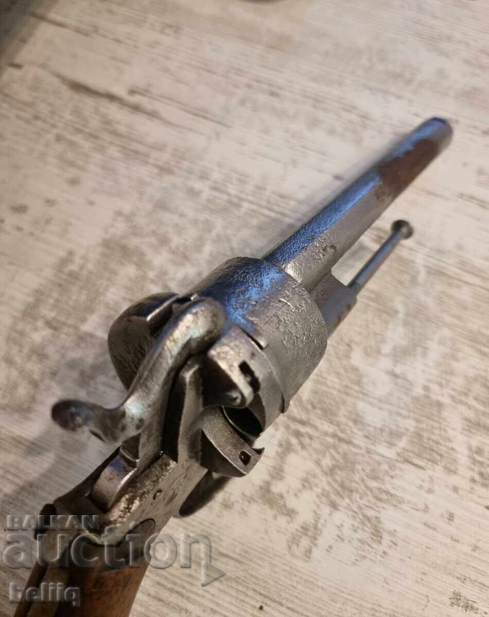 Lefaucheux revolver - 6 Lefaucheux revolver - 6