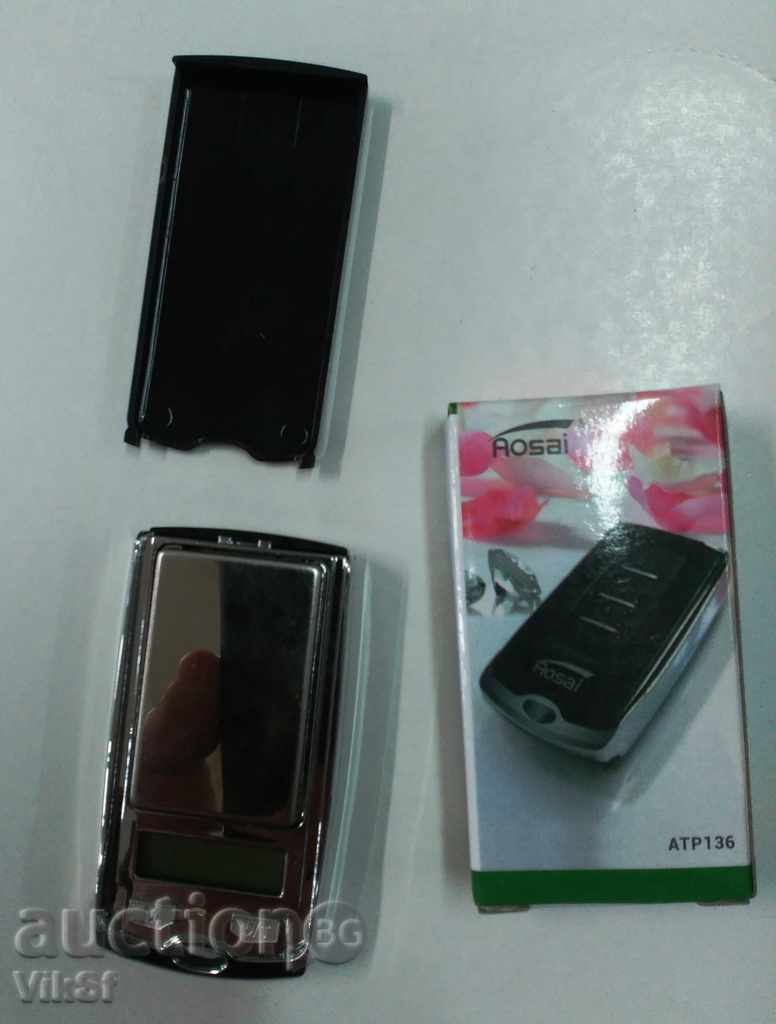 Auction Miniature scale with remote control type 0,01x100 g Auction Miniature scale with remote control type 0,01x100 g