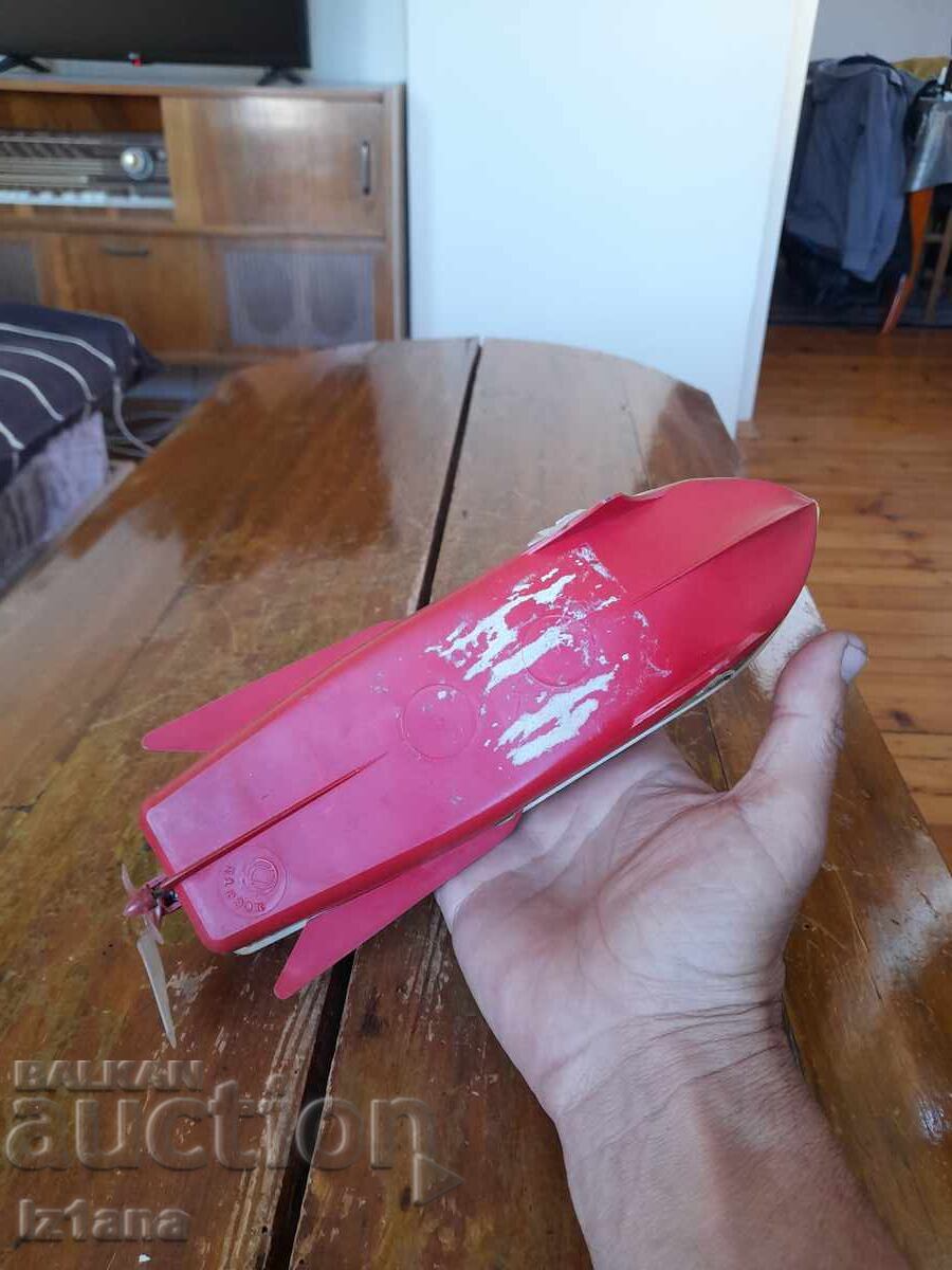 Old toy boat, speedboat - 5