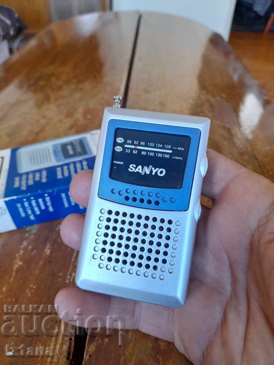 Old radio, Sanyo RP-58 radio receiver with price € 42.00 | 82.15 BGN