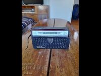 Παλιό ραδιόφωνο, ραδιοφωνικός δέκτης Lion Deluxe