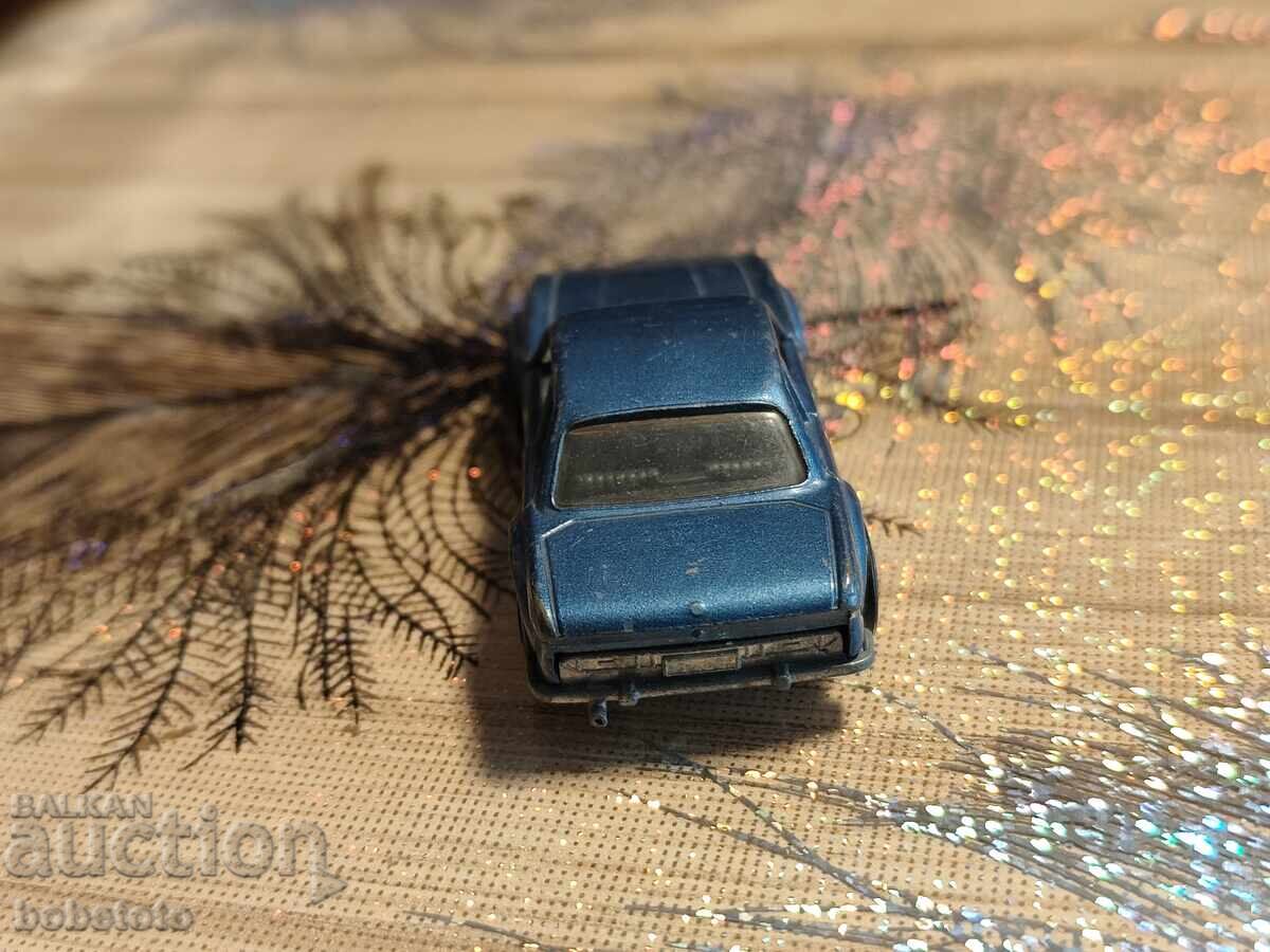 Доставка на БЗЦ Количка Български Matchbox BMW