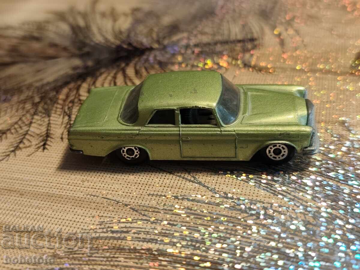 БЗЦ Количка Български Matchbox Mercedes