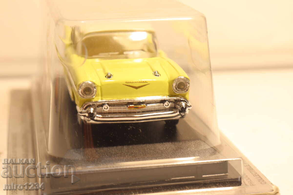 Livrarea MODEL MAȘINĂ CHEVROLET BEL AIR 1/43