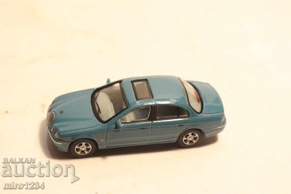 1/72 JAGUAR TOY CAR MODEL with price € 0.01 | 0.02 BGN