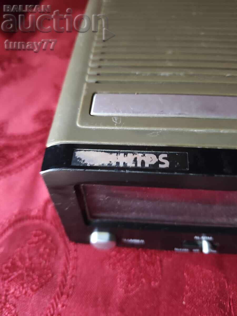 Philips Electronic Clock Radio (model AS 090) - 7