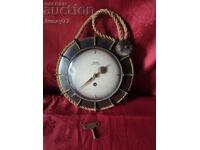 Ceas de perete vintage (tip „Kordeluhr” – ceas cu frânghie)