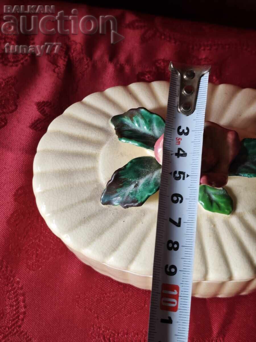 Vintage. Cutie retro pentru bijuterii sau obiecte mici, buchet - 7