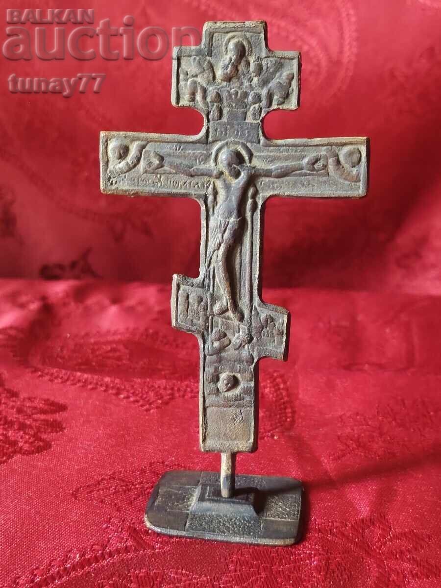 Sfeșnic ortodox vechi/din perioada Renașterii naționale, din bronz (sau alamă)