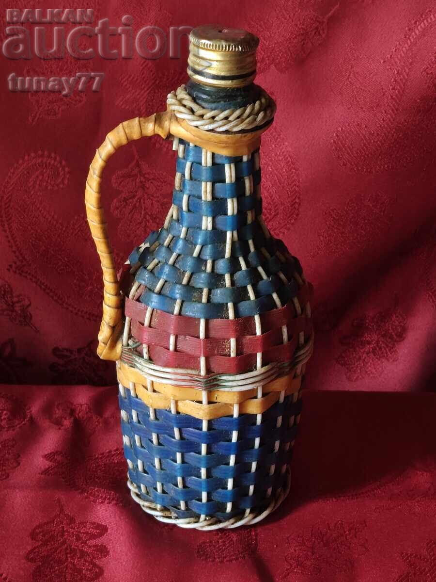 Licitație Sticlă împletită tradițională