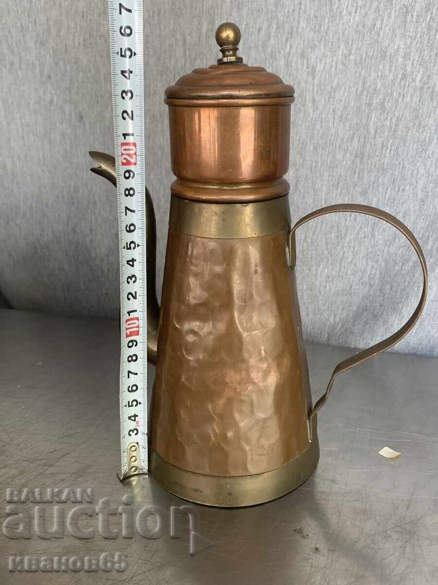 Аукцион медна кана за чай