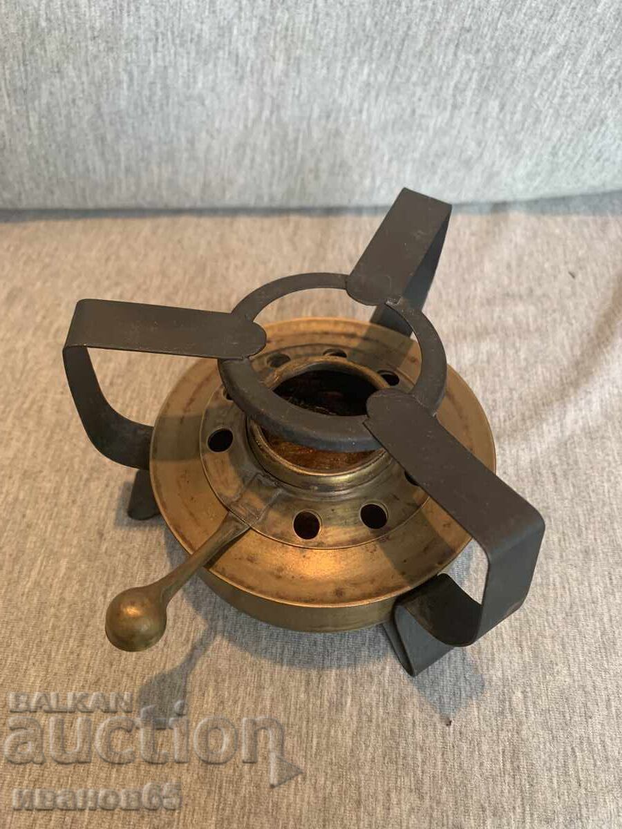 Auction Brass stove (primus or spirit stove) Auction Brass stove (primus or spirit stove)