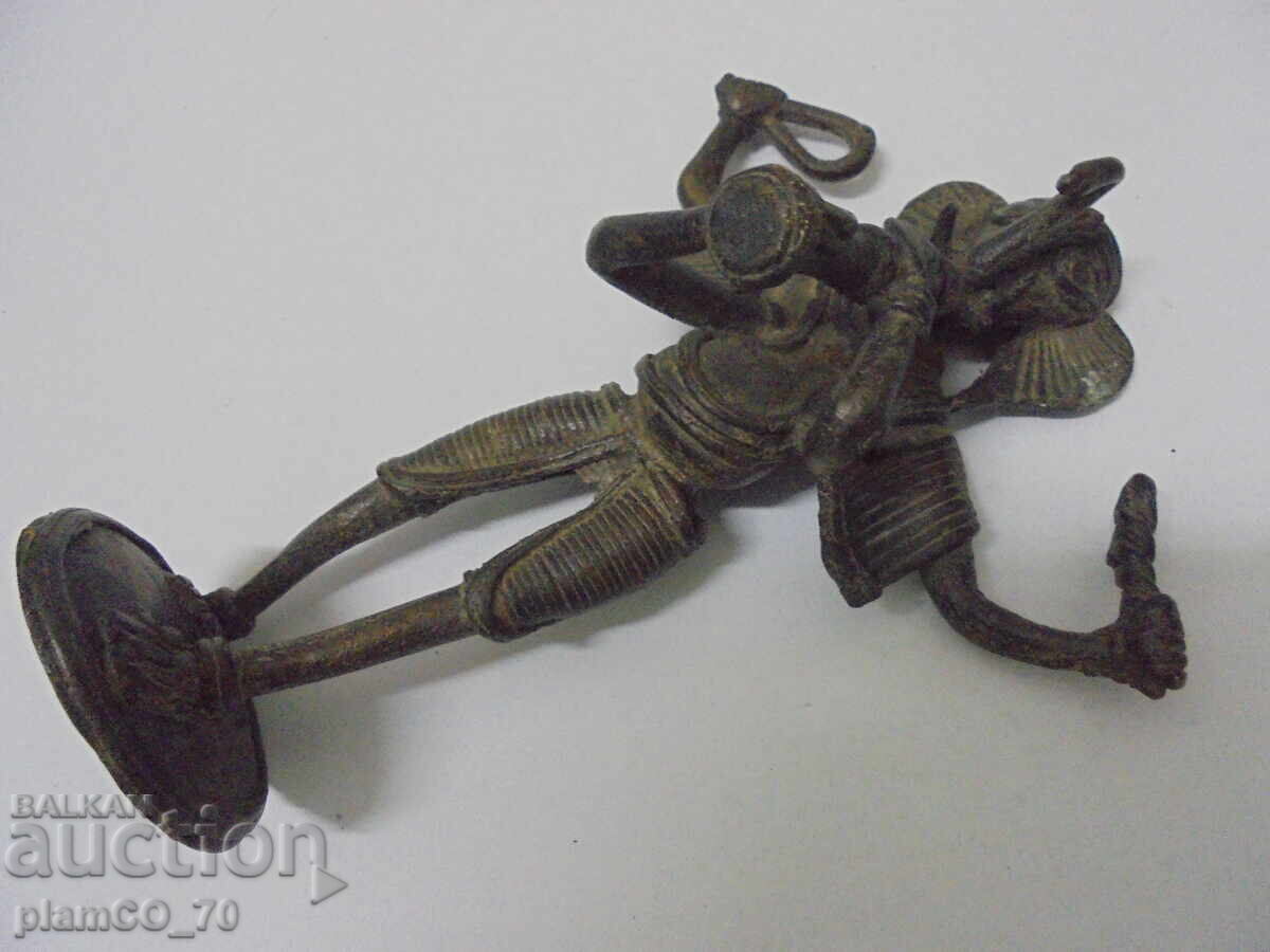 №*8690 Veche figurină din metal / bronz reprezentându-l pe zeul Ganesha - 6 №*8690 Veche figurină din metal / bronz reprezentându-l pe zeul Ganesha - 6