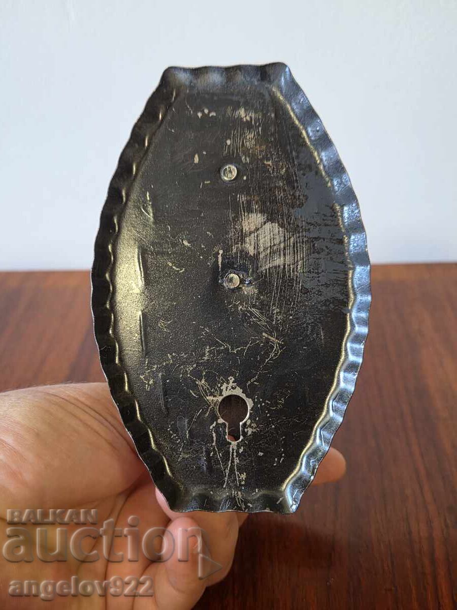 Παράδοση Μεταλλική κρεμάστρα!!! Παράδοση Μεταλλική κρεμάστρα!!!