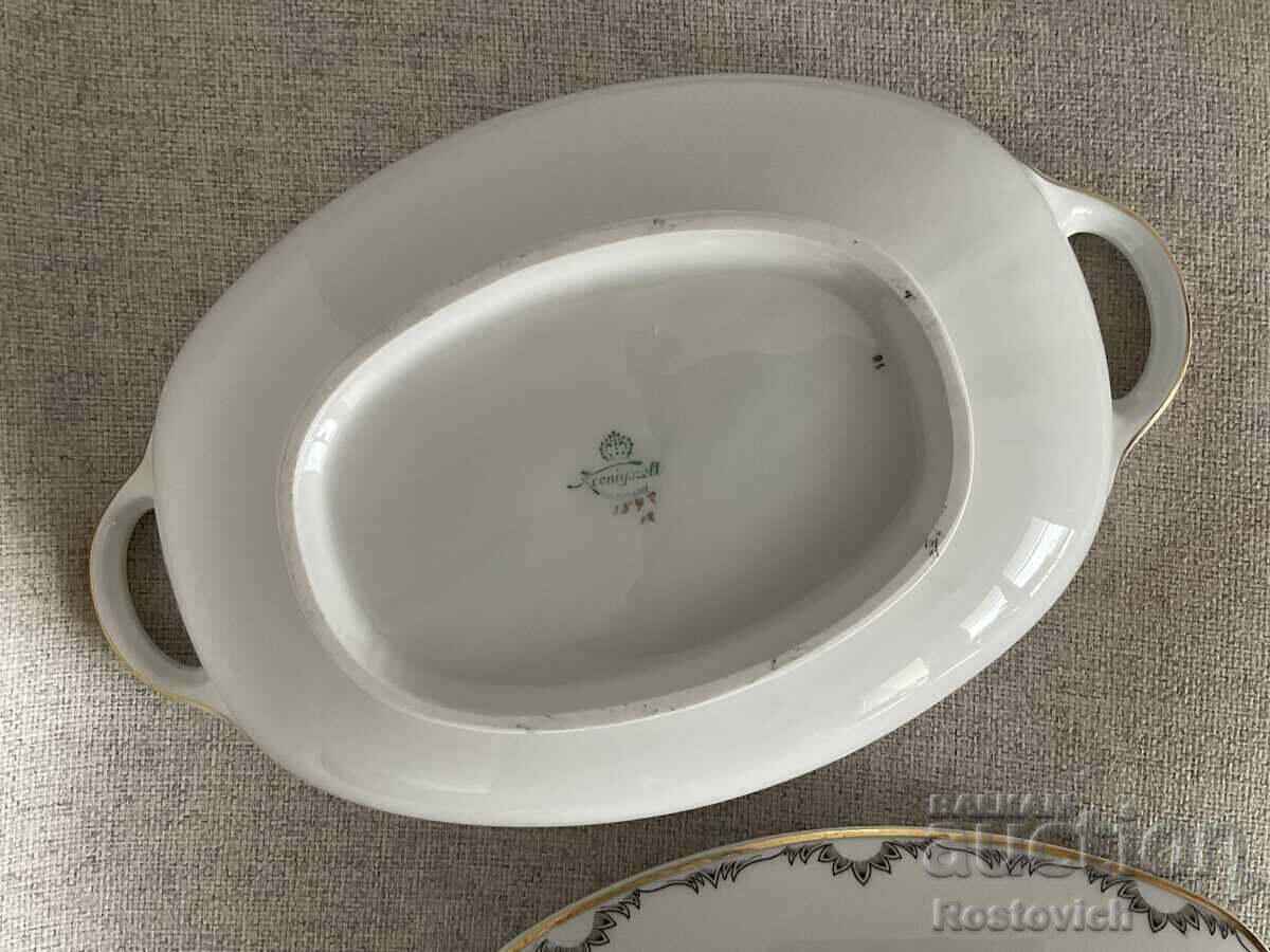 Delivery of Porcelain soup tureen (or vegetable bowl with lid) Königszelt, Delivery of Porcelain soup tureen (or vegetable bowl with lid) Königszelt,